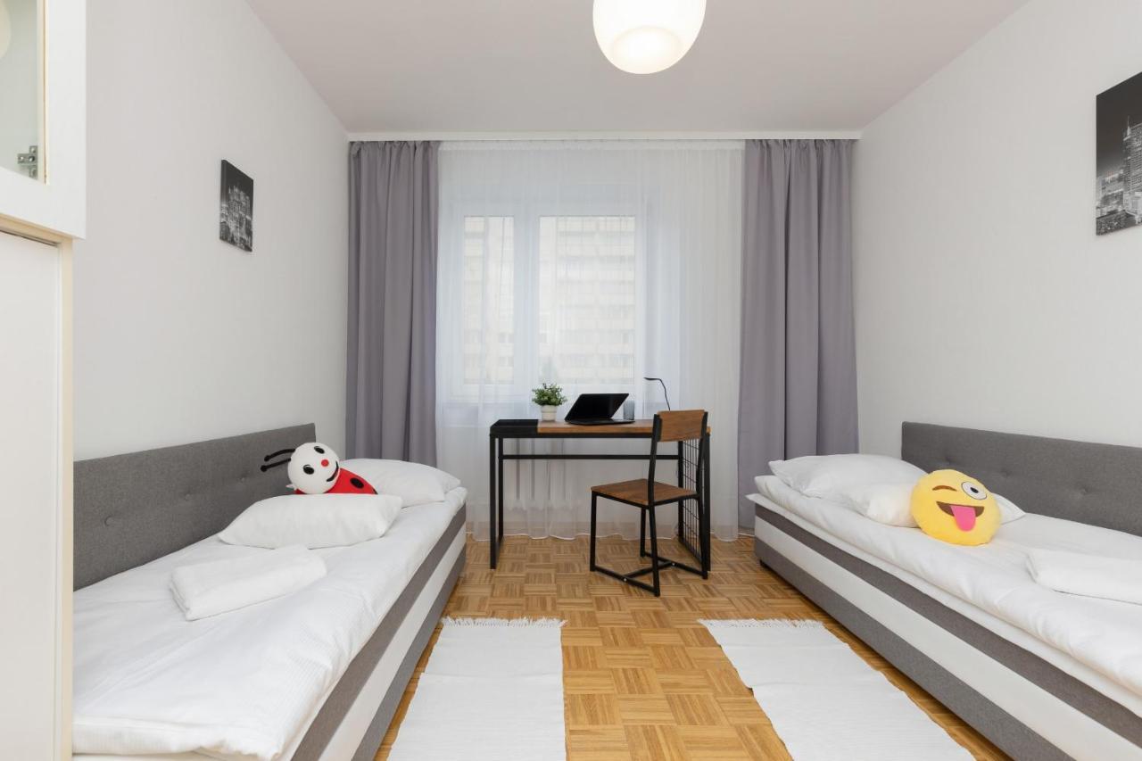 Family Apartment Bogatynska Bemowo By Noclegi Renters Warszawa Zewnętrze zdjęcie